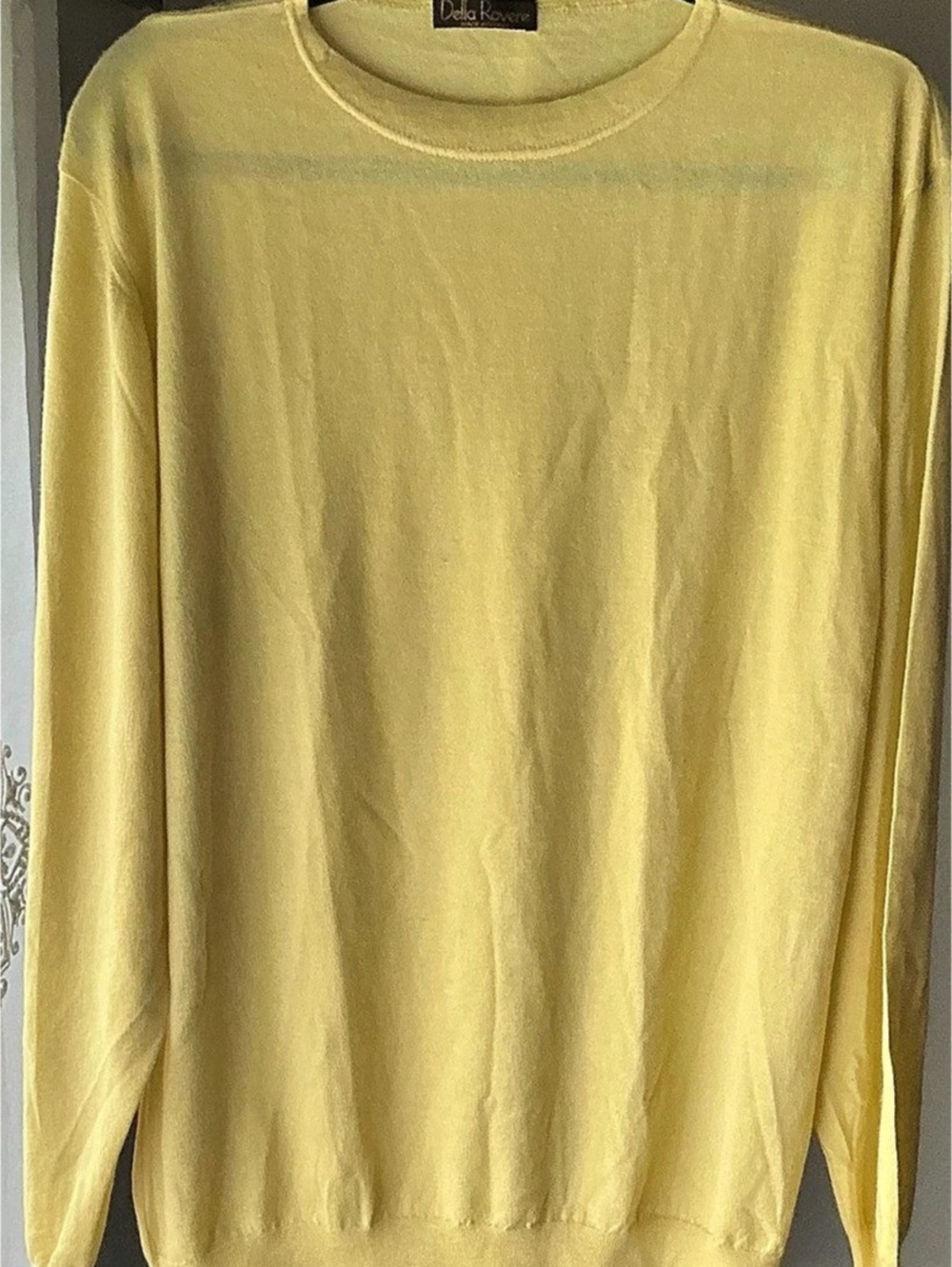Dela Rovere Yellow Crew Neck Sweater Like New